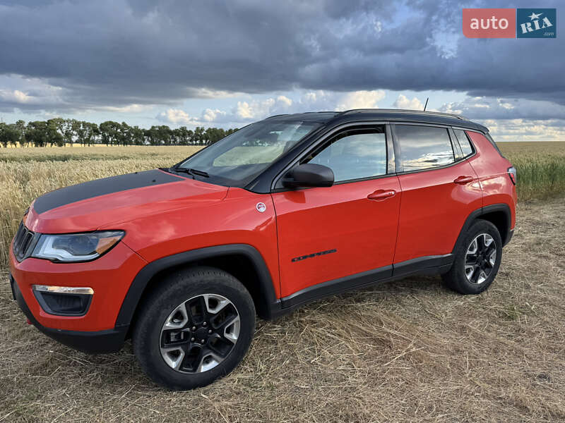 Внедорожник / Кроссовер Jeep Compass 2017 в Смеле