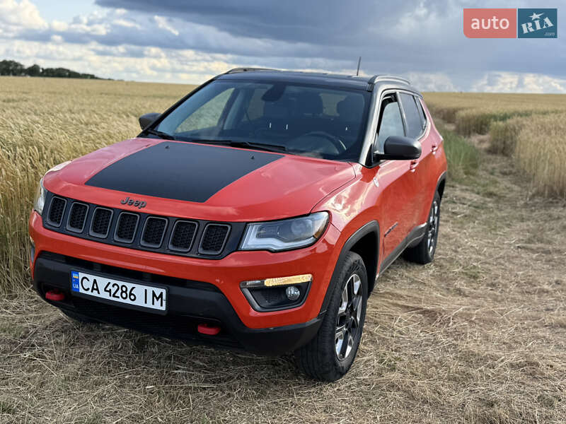 Внедорожник / Кроссовер Jeep Compass 2017 в Смеле