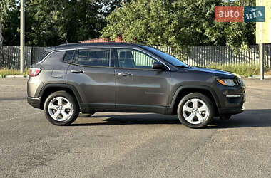 Внедорожник / Кроссовер Jeep Compass 2019 в 