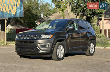 Внедорожник / Кроссовер Jeep Compass 2019 в 