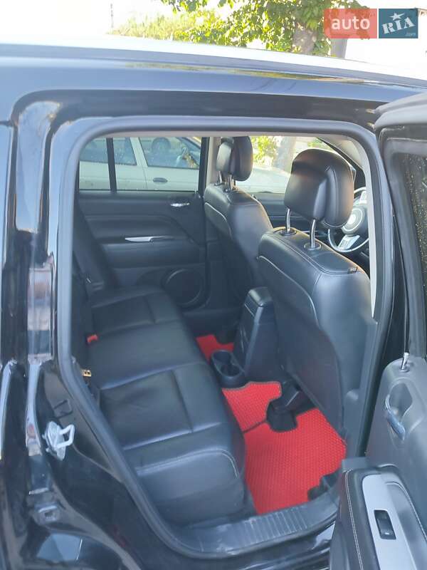 Внедорожник / Кроссовер Jeep Compass 2014 в Тернополе