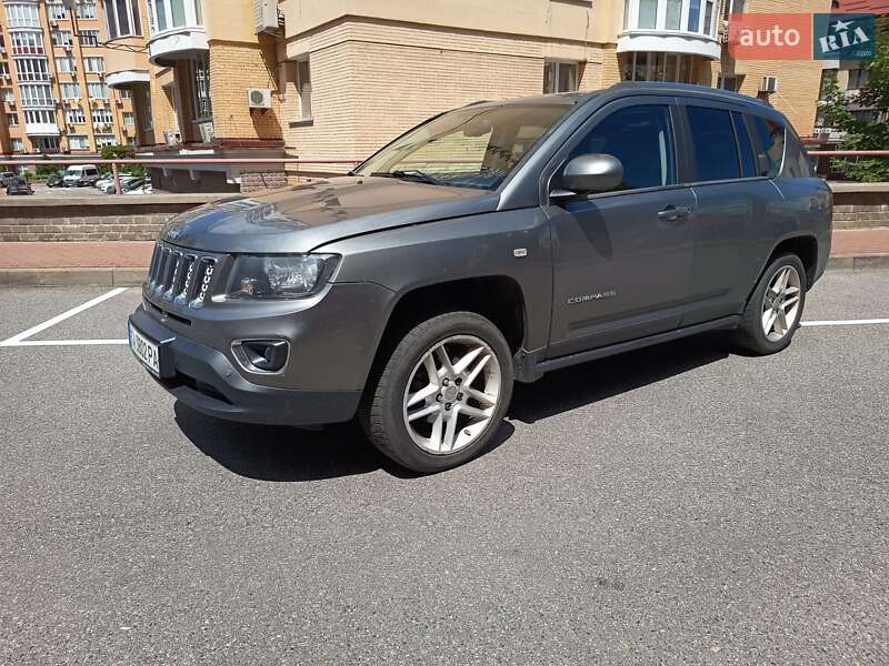 Внедорожник / Кроссовер Jeep Compass 2013 в Киеве фото 8 Внедорожник / Кроссовер Jeep Compass 2013 в Киеве