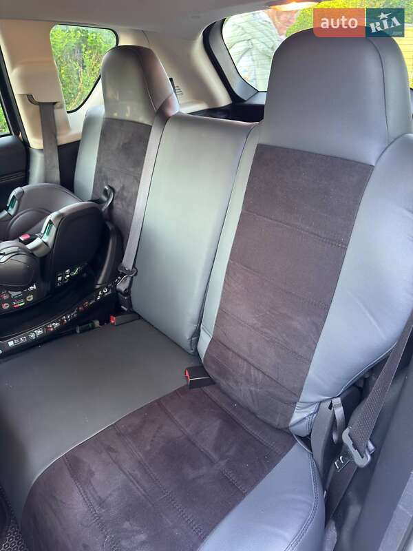 Позашляховик / Кросовер Jeep Compass 2016 в Житомирі фото 11 Позашляховик / Кросовер Jeep Compass 2016 в Житомирі