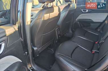 Внедорожник / Кроссовер Jeep Compass 2022 в 