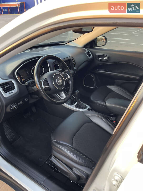 Внедорожник / Кроссовер Jeep Compass 2020 в Сумах