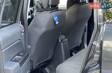 Внедорожник / Кроссовер Jeep Compass 2015 в 