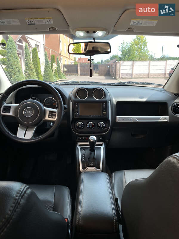 Внедорожник / Кроссовер Jeep Compass 2014 в Стрые