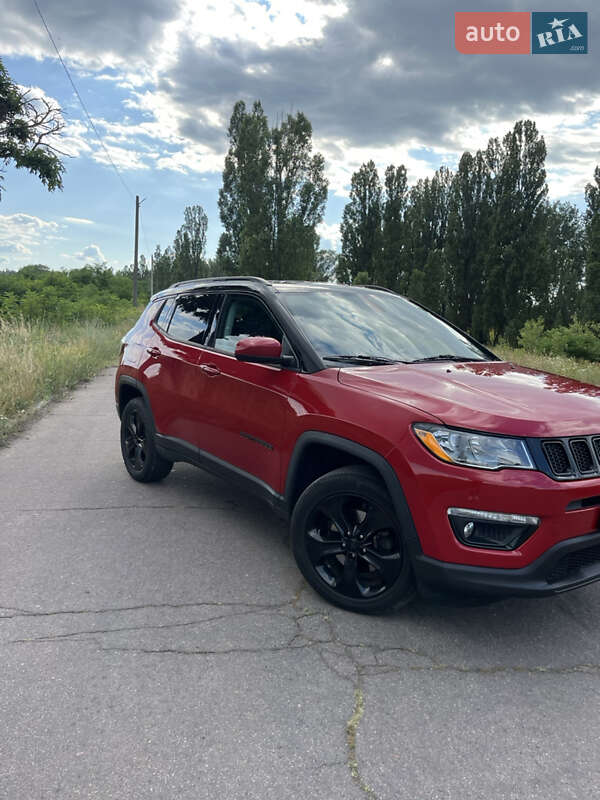 Внедорожник / Кроссовер Jeep Compass 2018 в Верхнеднепровске