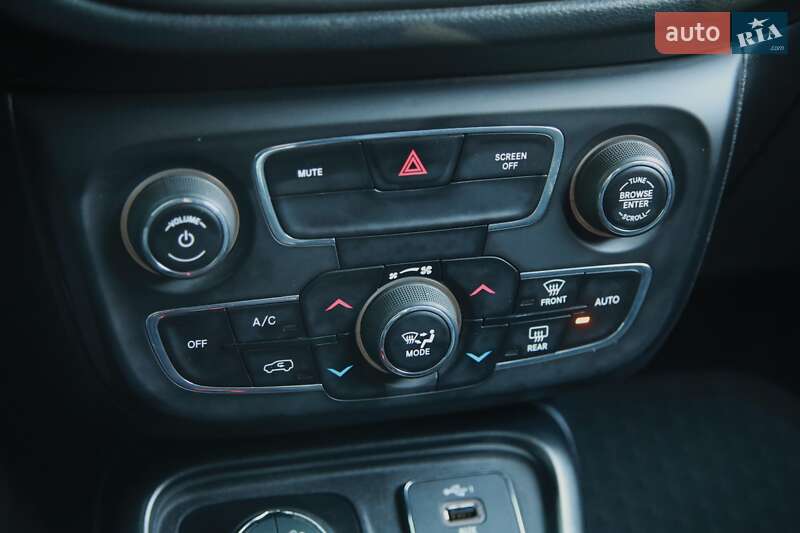 Внедорожник / Кроссовер Jeep Compass 2019 в Харькове