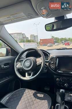 Внедорожник / Кроссовер Jeep Compass 2020 в 