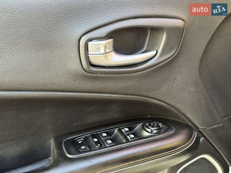 Внедорожник / Кроссовер Jeep Compass 2017 в Одессе