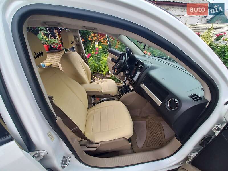 Внедорожник / Кроссовер Jeep Compass 2016 в Бахмаче
