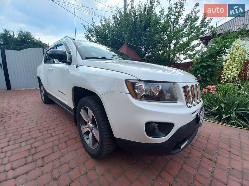 Внедорожник / Кроссовер Jeep Compass 2016 в Бахмаче
