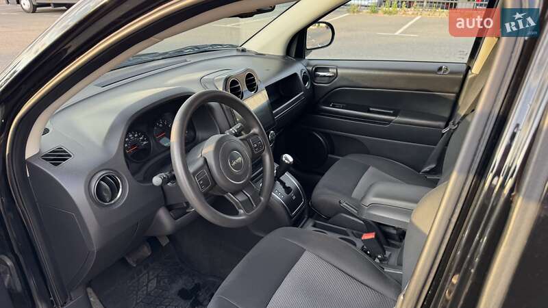 Позашляховик / Кросовер Jeep Compass 2013 в Києві
