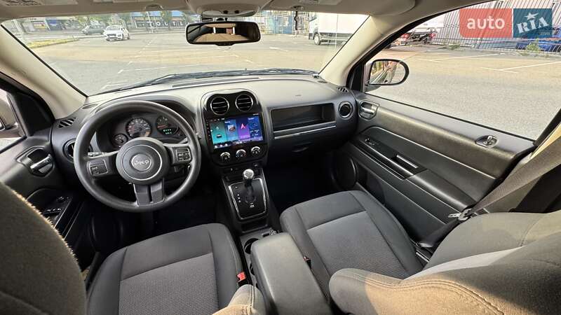 Позашляховик / Кросовер Jeep Compass 2013 в Києві