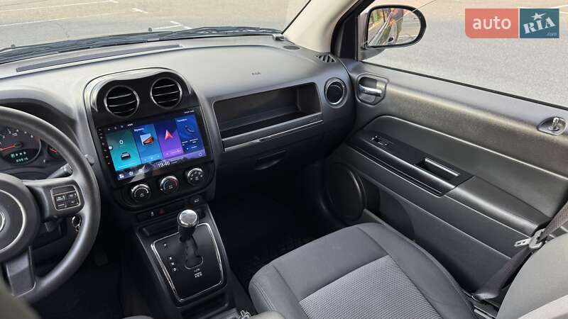 Позашляховик / Кросовер Jeep Compass 2013 в Києві