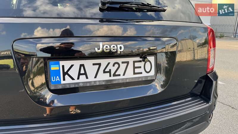 Позашляховик / Кросовер Jeep Compass 2013 в Києві