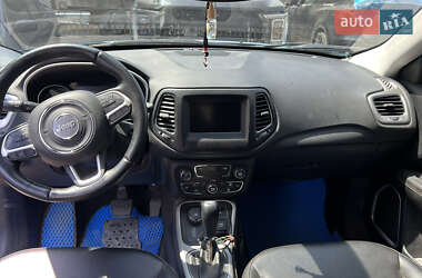 Позашляховик / Кросовер Jeep Compass 2017 в 