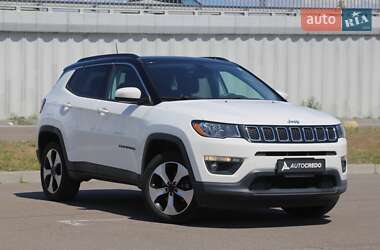 Внедорожник / Кроссовер Jeep Compass 2017 в Киеве
