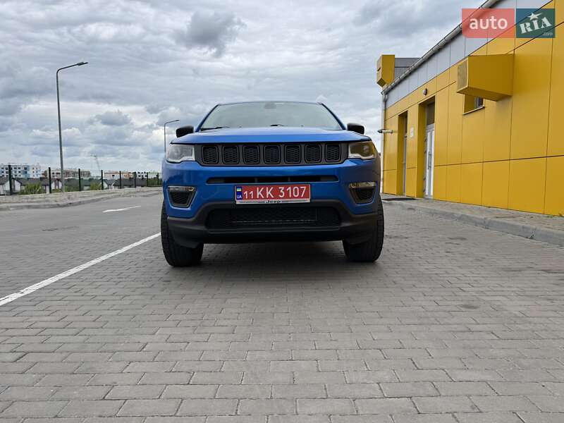 Внедорожник / Кроссовер Jeep Compass 2020 в Ровно