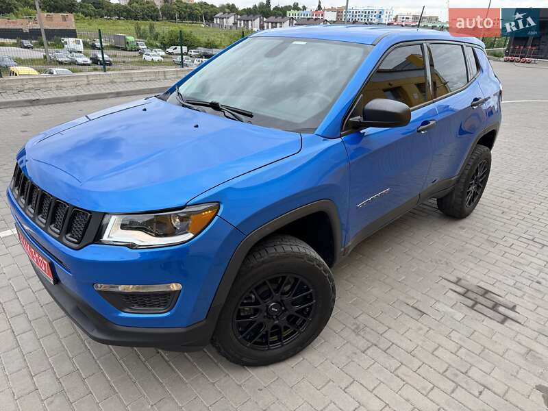 Внедорожник / Кроссовер Jeep Compass 2020 в Ровно