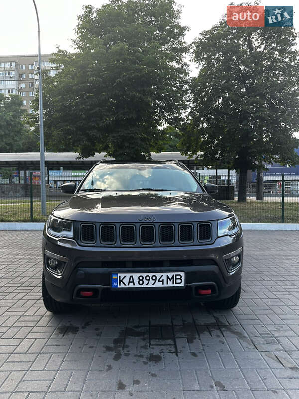 Внедорожник / Кроссовер Jeep Compass 2020 в Киеве