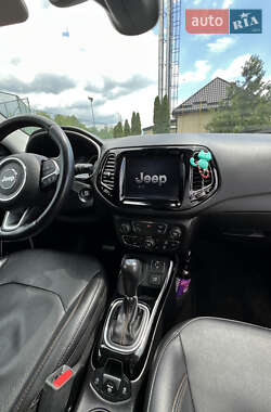 Внедорожник / Кроссовер Jeep Compass 2020 в 