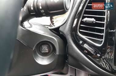 Внедорожник / Кроссовер Jeep Compass 2018 в 