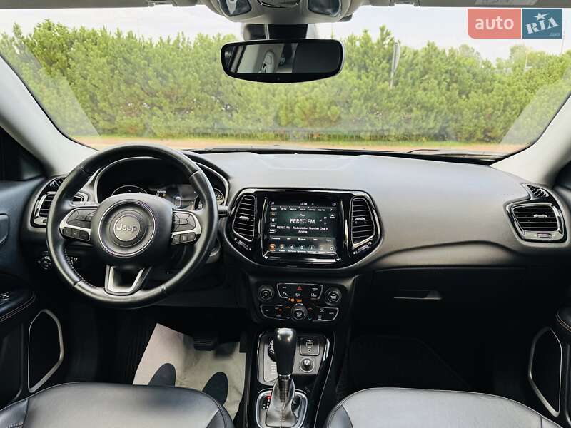 Внедорожник / Кроссовер Jeep Compass 2019 в Киеве
