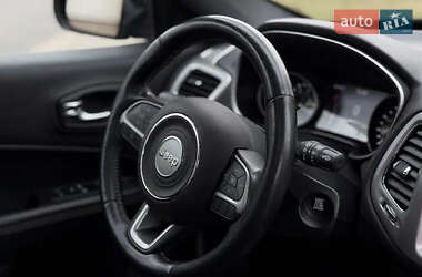 Внедорожник / Кроссовер Jeep Compass 2020 в 