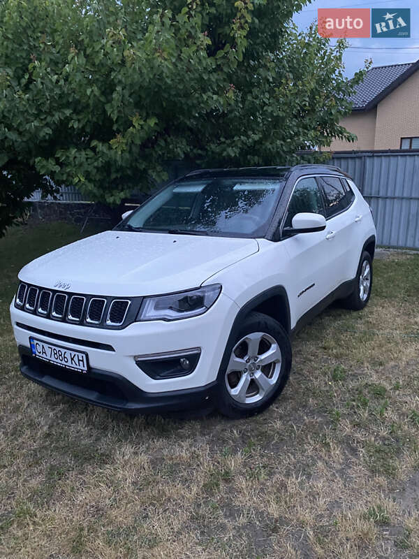 Внедорожник / Кроссовер Jeep Compass 2017 в Черкассах