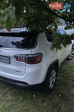 Внедорожник / Кроссовер Jeep Compass 2017 в Черкассах