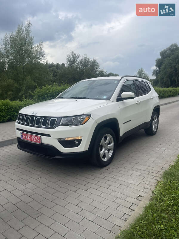 Внедорожник / Кроссовер Jeep Compass 2018 в Киеве