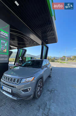 Внедорожник / Кроссовер Jeep Compass 2019 в 
