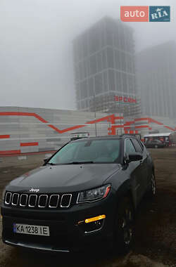 Внедорожник / Кроссовер Jeep Compass 2019 в 