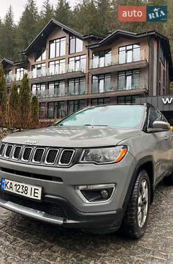 Внедорожник / Кроссовер Jeep Compass 2019 в 