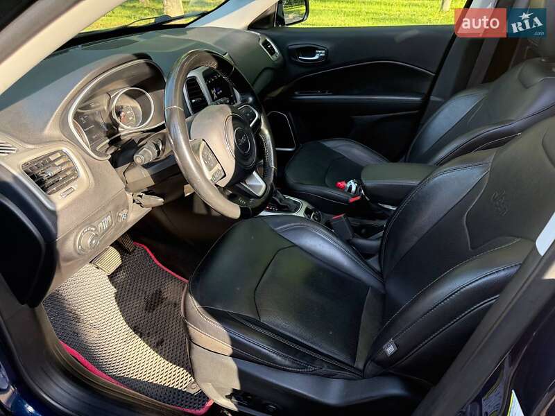 Внедорожник / Кроссовер Jeep Compass 2019 в Киеве