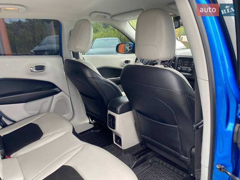 Внедорожник / Кроссовер Jeep Compass 2017 в Львове