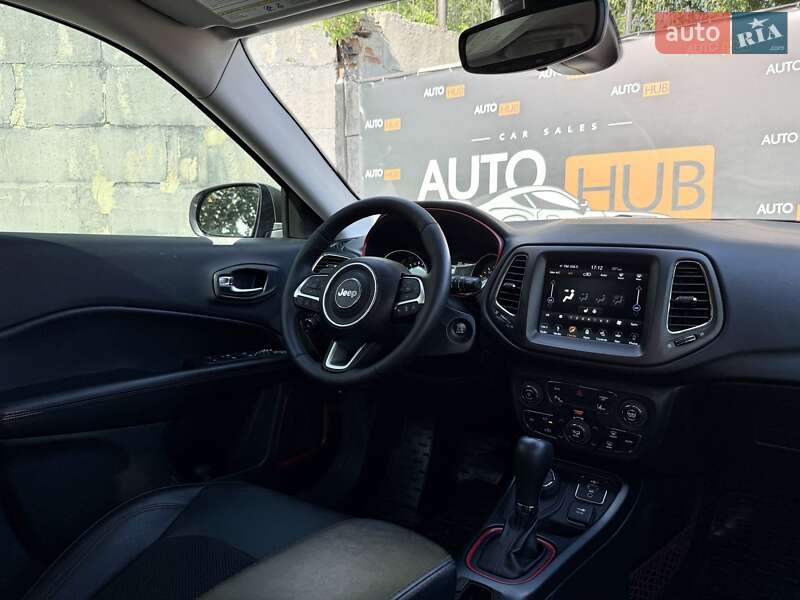 Внедорожник / Кроссовер Jeep Compass 2019 в Харькове