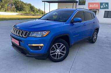 Внедорожник / Кроссовер Jeep Compass 2018 в 