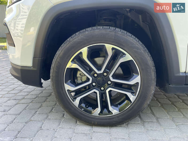 Позашляховик / Кросовер Jeep Compass 2022 в Львові