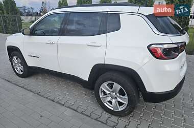 Внедорожник / Кроссовер Jeep Compass 2022 в 