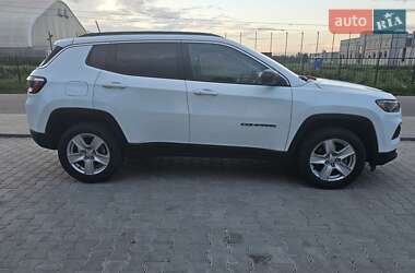 Внедорожник / Кроссовер Jeep Compass 2022 в 