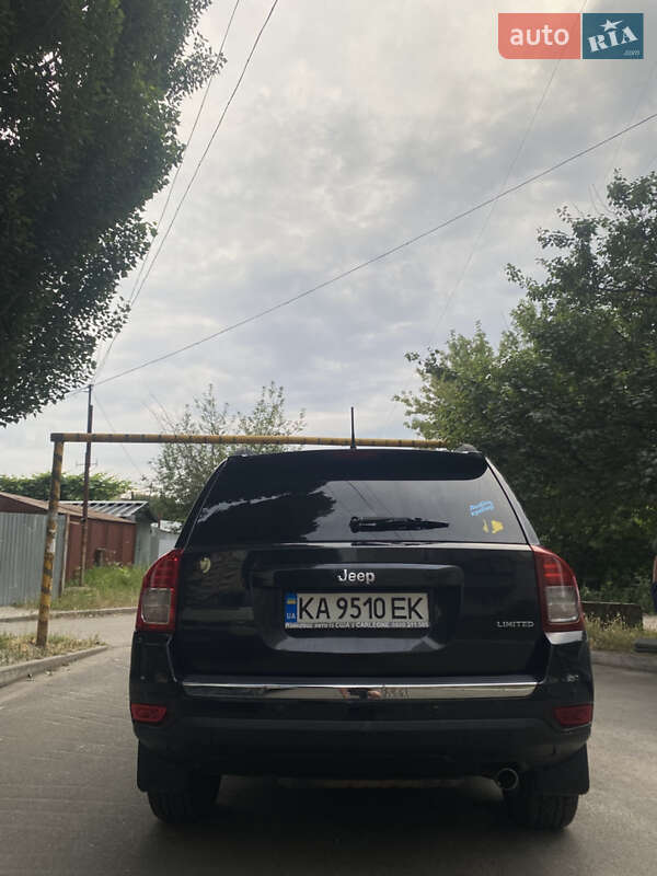 Внедорожник / Кроссовер Jeep Compass 2011 в Броварах