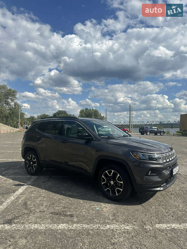 Внедорожник / Кроссовер Jeep Compass 2021 в Киеве