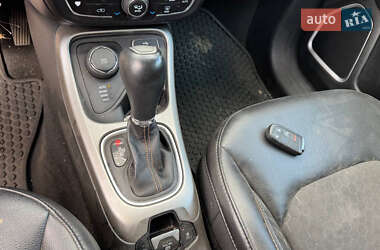 Внедорожник / Кроссовер Jeep Compass 2018 в 