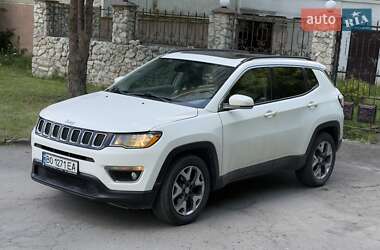 Внедорожник / Кроссовер Jeep Compass 2017 в 