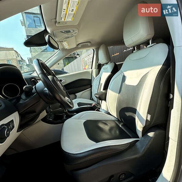 Внедорожник / Кроссовер Jeep Compass 2019 в Львове