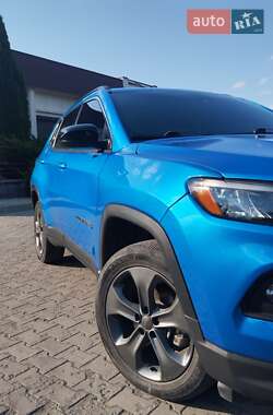 Внедорожник / Кроссовер Jeep Compass 2021 в 