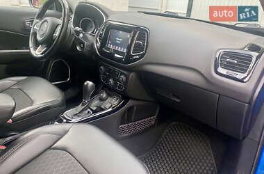 Внедорожник / Кроссовер Jeep Compass 2020 в 
